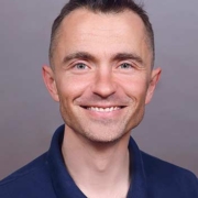 Porträtt av Mikkel Fabricius från TBT v/Bastholm & Fabricius